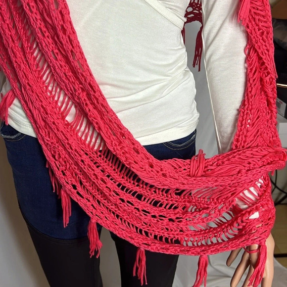 Tahari Macrame Wrap Shawl - Picture 8 of 9